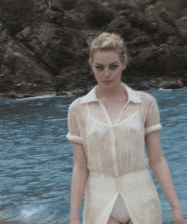 Animated GIF No Bra Celebrities 6 - Emma Stone with no bra
