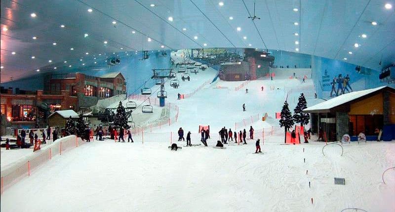 Are you kidding, where does the snow came from Crazy Dubai