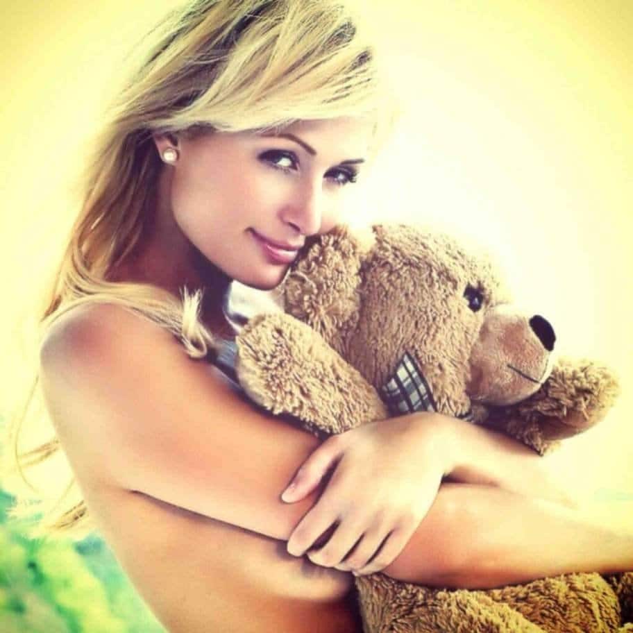 Big Teddy Bear – The Perfect Romantic Gift Idea for Valentine’s Day