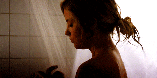 Celebrity Shower Ashley Benson