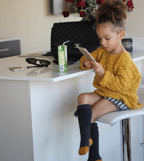 checking all my buzz feed comments Young Model