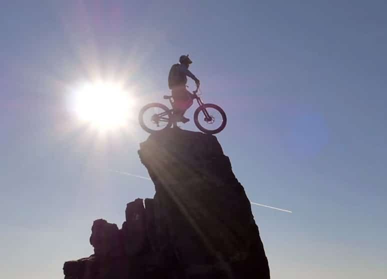 Danny Macaskill: The Ridge – Best Mountain Bicycle Videos – Video Briff