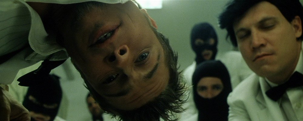 Fight Club Surprising Stories From Behind the Scenes - Tyler With Chipped Teeth