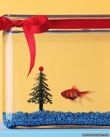 Funny Christmas Trees 13 Fish Aquarium