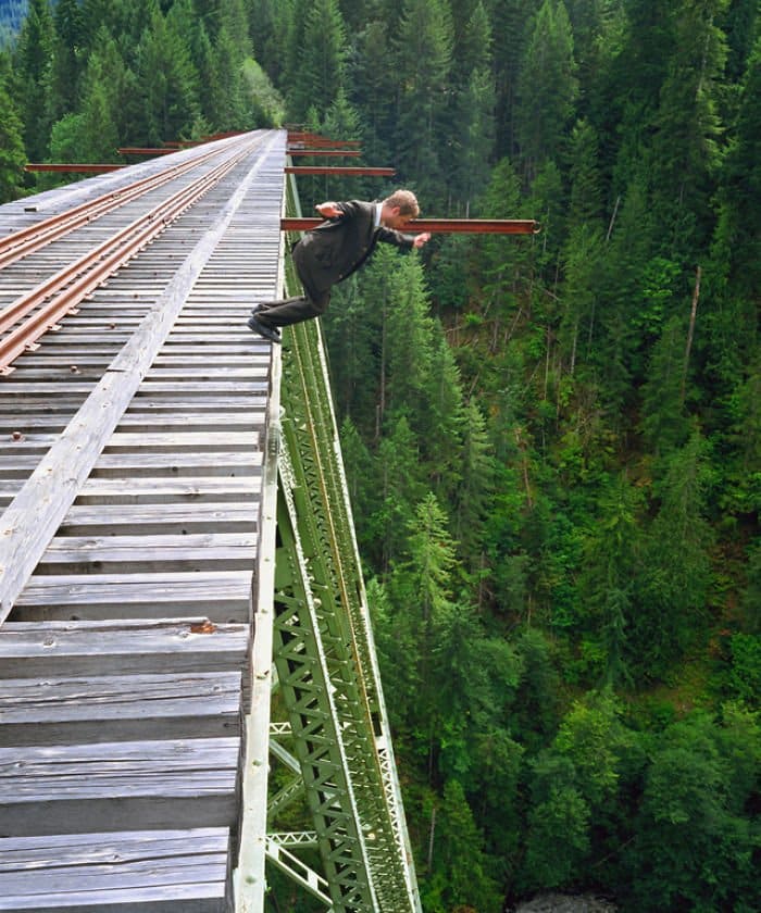 I Think Photography, I Think Miss-En-Scene, I Think … Wow High Place