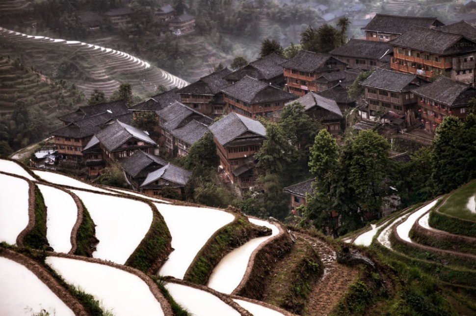 Jiuzhaigou – The Hidden Village Small Towns