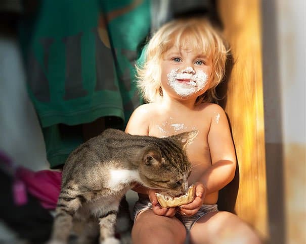 Kids & Cats – Loving Creatures Captured