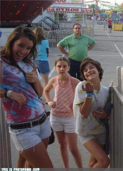 Like Father Like Daughter Funny Photobombs