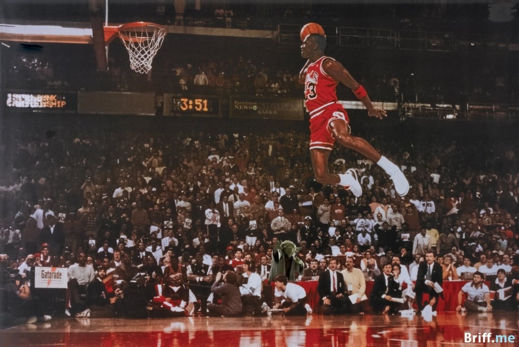 Michael Jordan Dunk getting help from Yoda from Star Wars - Briff.me