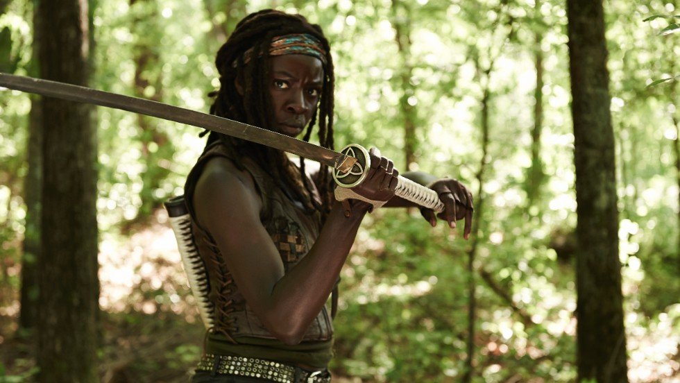 Michonne acted by DanaiGurira in The Walking Dead Supergirls