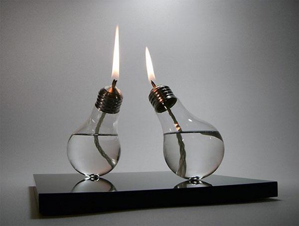 Old Light Bulp Oil Lamps Upcycling
