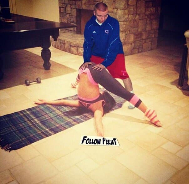 Rosa Acosta holds it well Funny Photoshop