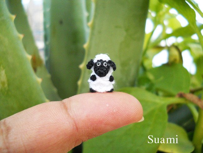 Scared Sheep Tiny Crochet