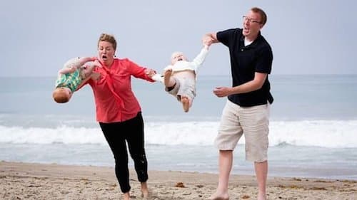 Swinging Fail Family Photo Fails