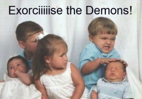 The Excorcist Family Photo Fails