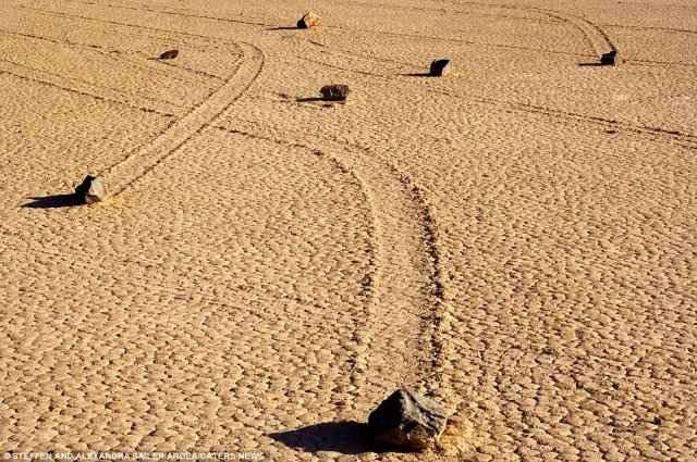 The sliding stones Travel Ideas