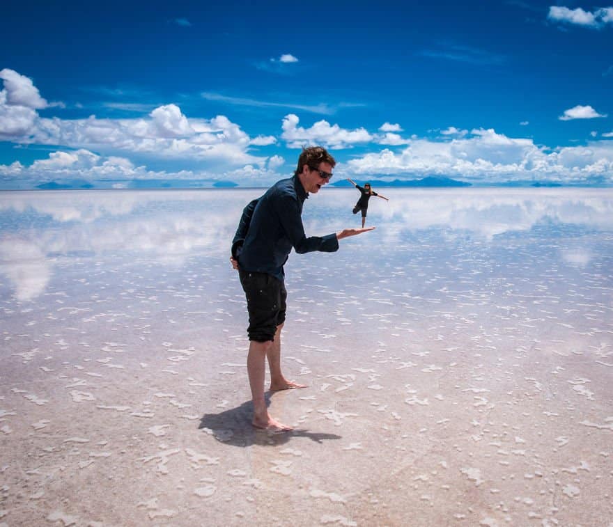 Tiny People travel Paradise