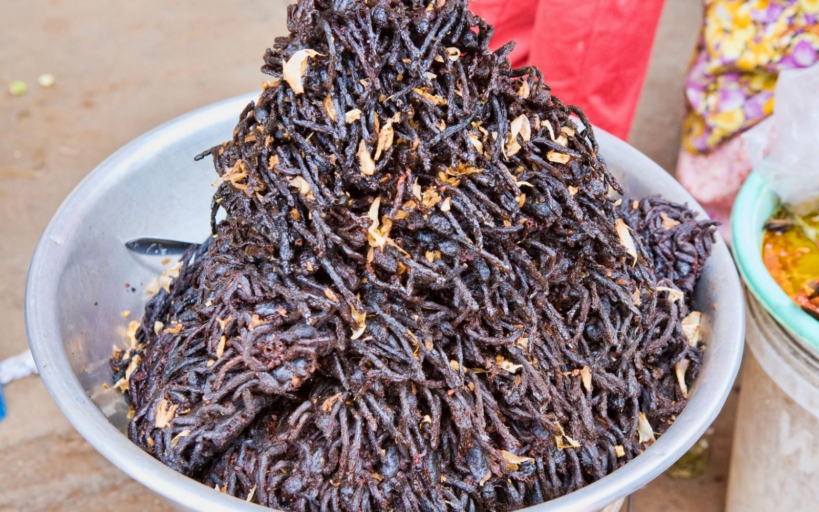Weird Food - Scary Food 5 Crispy Tarantulas