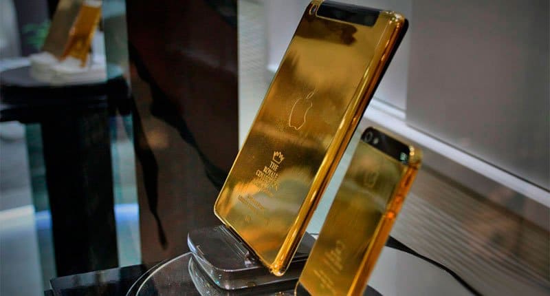 You will be offered an Ipad and Iphone golden shower in some hotels Crazy Dubai