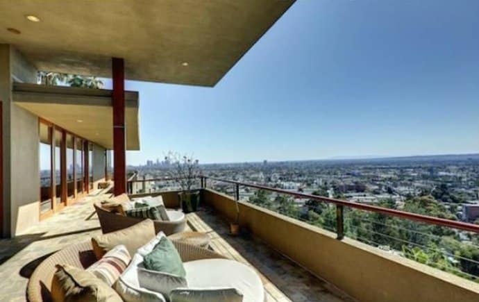 ZAC EFRON Young Celeb Homes